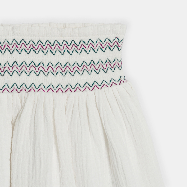 تنورة مطرزة من الشاش القطني باللون الأبيض للفتيات